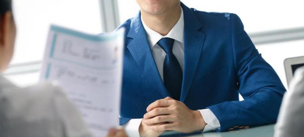 智能筛选简历加入候选录用